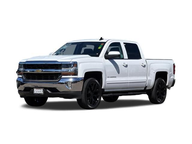 2017 Chevrolet Silverado 1500 LT — photo 1 of 26
