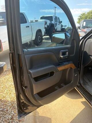 2018 Chevrolet Silverado 1500 LTZ — photo 1 of 13