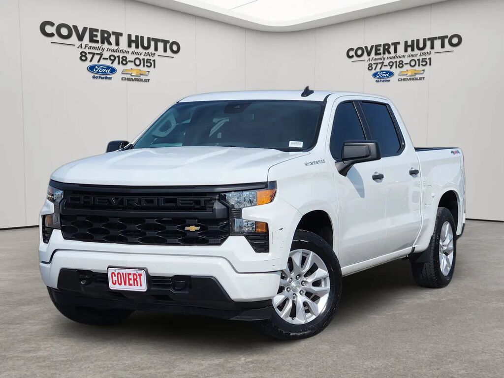2023 Chevrolet Silverado 1500 Custom — photo 1 of 16