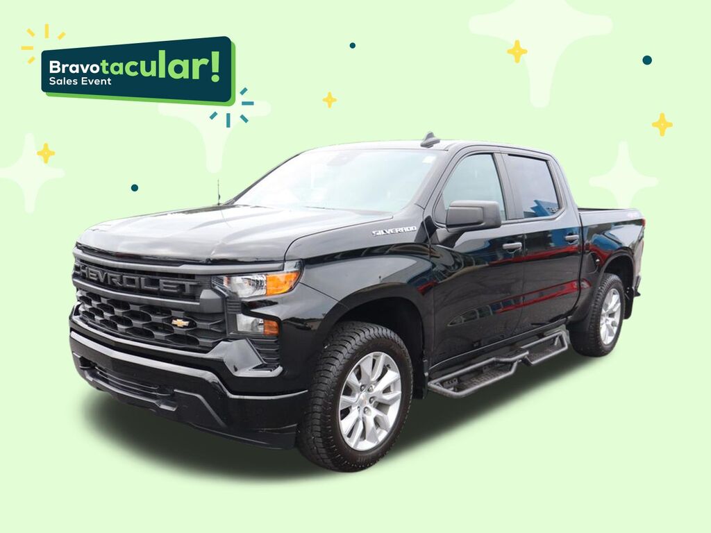 2023 Chevrolet Silverado 1500 Custom — photo 1 of 7