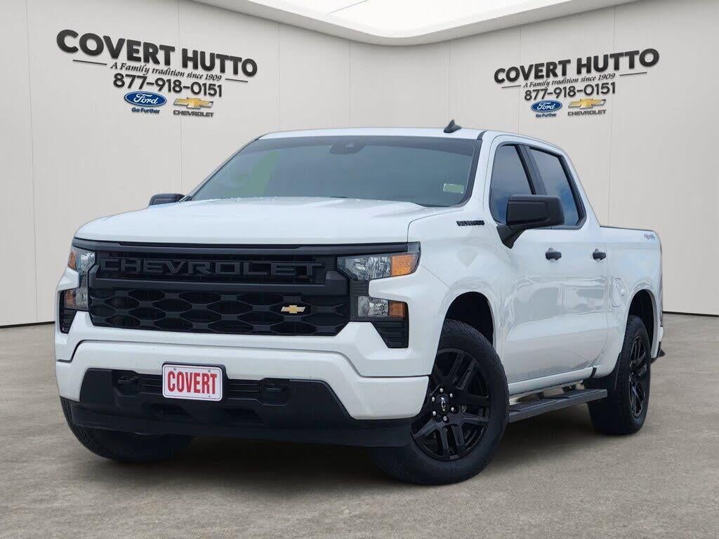 2023 Chevrolet Silverado 1500 Custom — photo 1 of 14