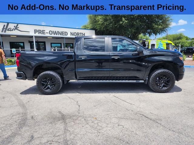 2022 Chevrolet Silverado 1500 Custom Trail Boss — photo 1 of 13