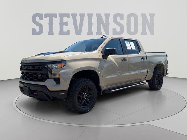 2022 Chevrolet Silverado 1500 Custom Trail Boss