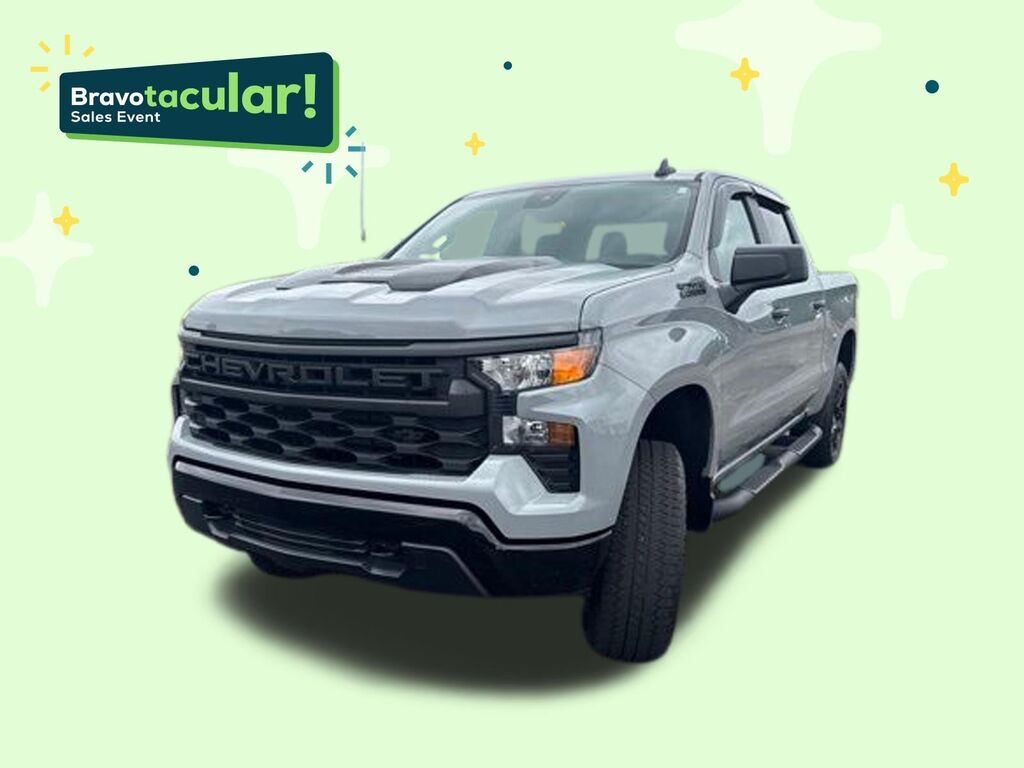 2024 Chevrolet Silverado 1500 Custom Trail Boss — photo 1 of 6