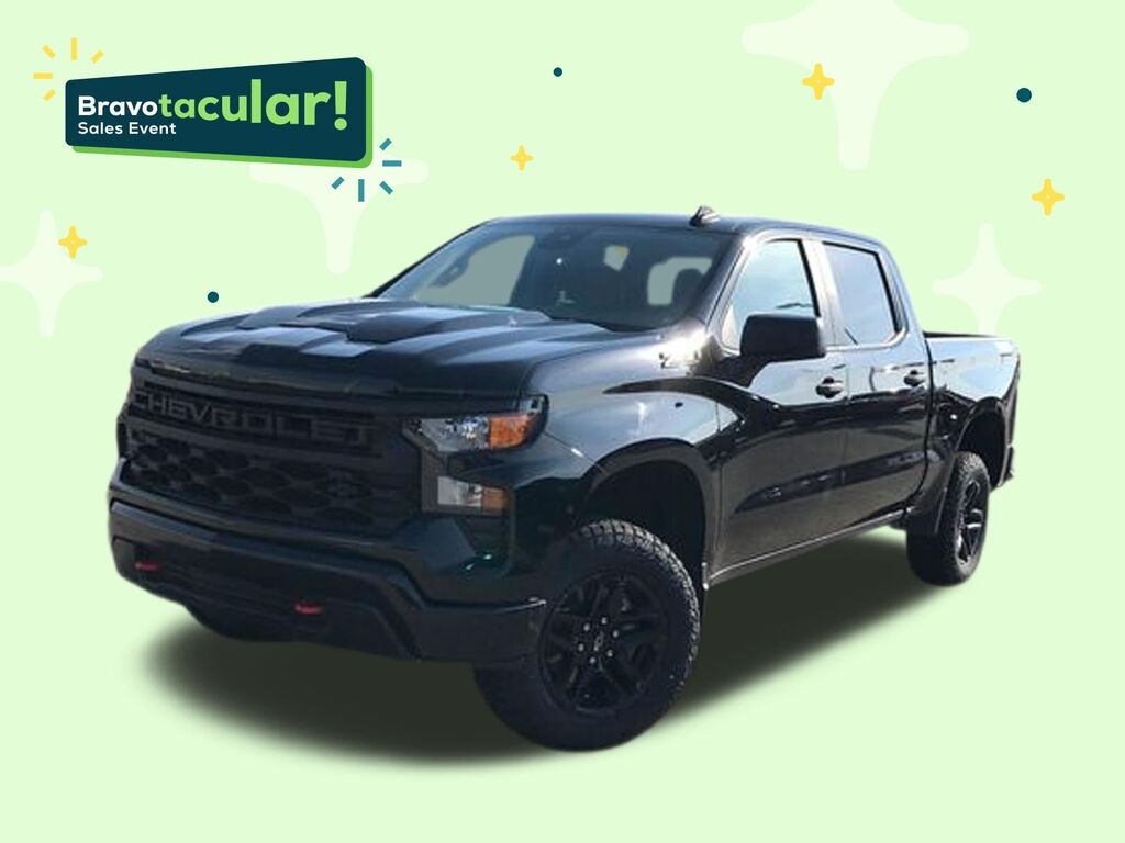 2023 Chevrolet Silverado 1500 Custom Trail Boss — photo 1 of 7