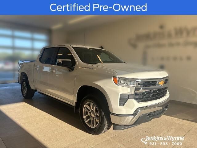 2023 Chevrolet Silverado 1500 LT — photo 1 of 26
