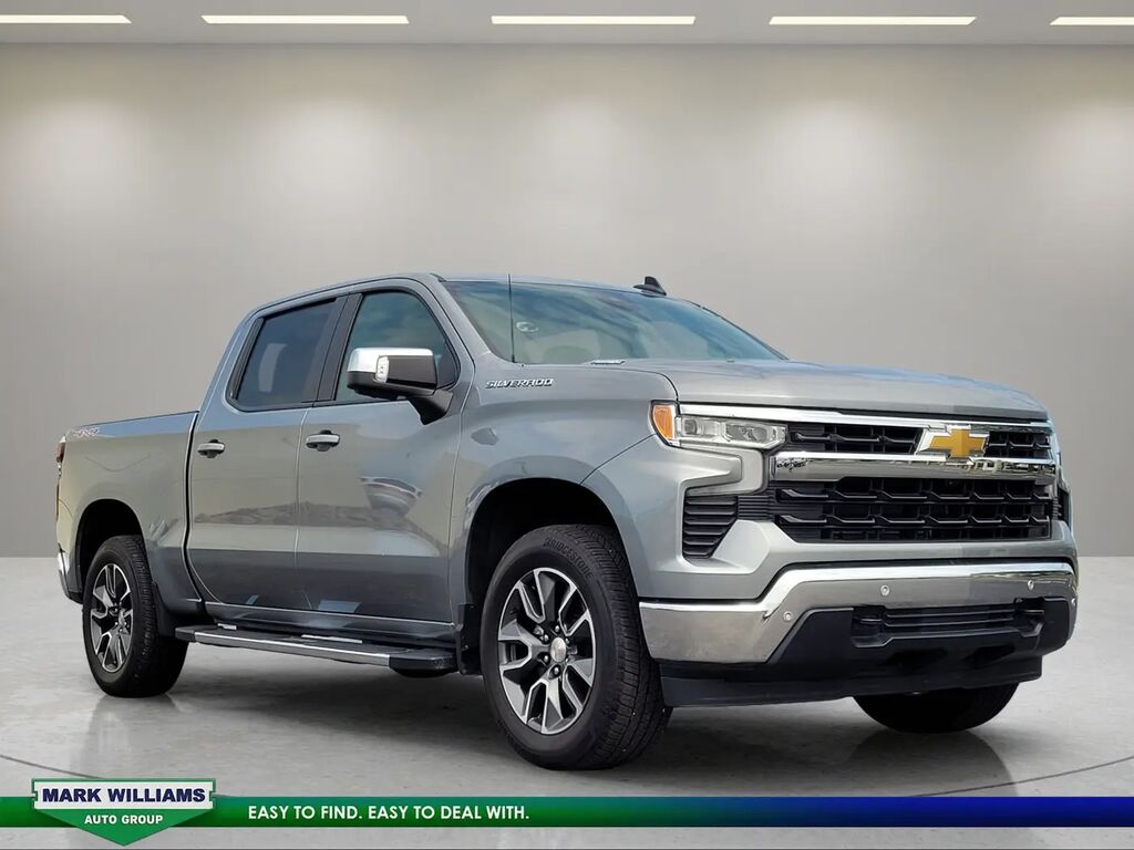 2024 Chevrolet Silverado 1500 LT — photo 1 of 35