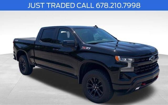 2022 Chevrolet Silverado 1500 LT Trail Boss — photo 1 of 11