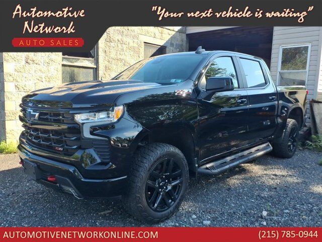 2023 Chevrolet Silverado 1500 LT Trail Boss — photo 1 of 5