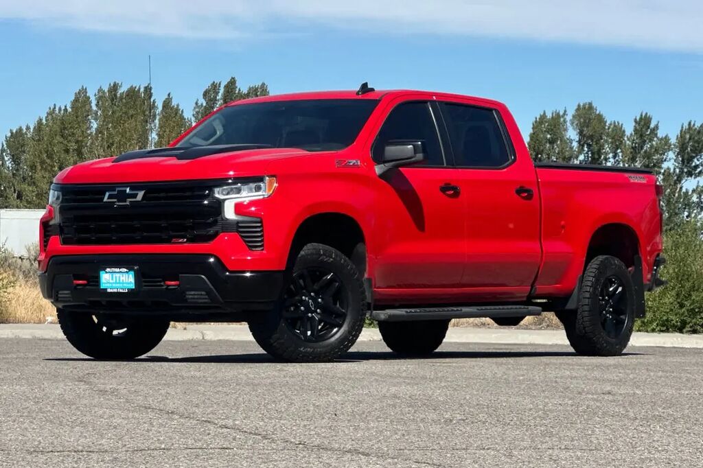 2022 Chevrolet Silverado 1500 LT Trail Boss — photo 1 of 13