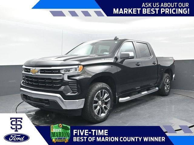 2024 Chevrolet Silverado 1500 LT — photo 1 of 13