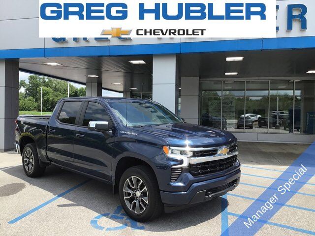 2022 Chevrolet Silverado 1500 LT — photo 1 of 13