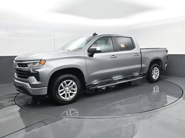2024 Chevrolet Silverado 1500 LT — photo 1 of 13