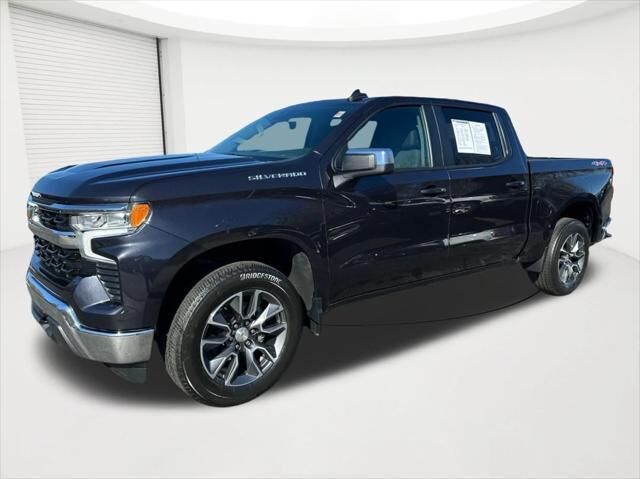 2023 Chevrolet Silverado 1500 LT — photo 1 of 61