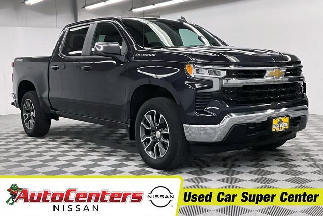 2023 Chevrolet Silverado 1500 LT — photo 1 of 12