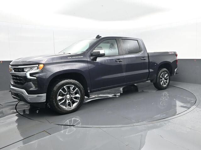 2024 Chevrolet Silverado 1500 LT — photo 1 of 13