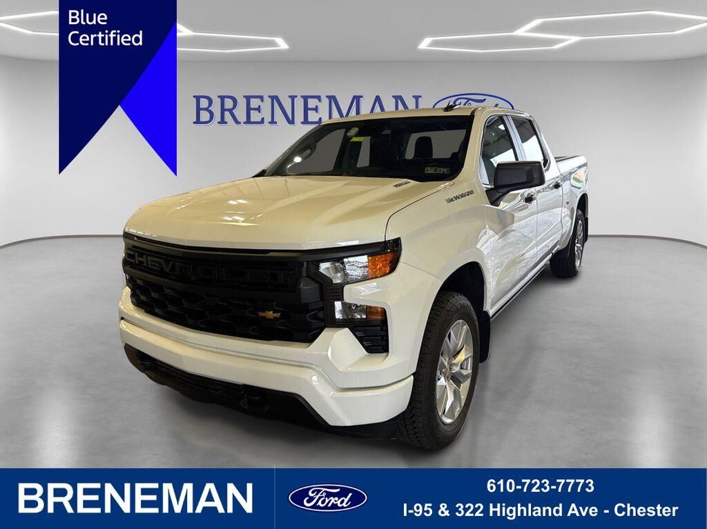 2025 Chevrolet Silverado 1500 Custom — photo 1 of 5