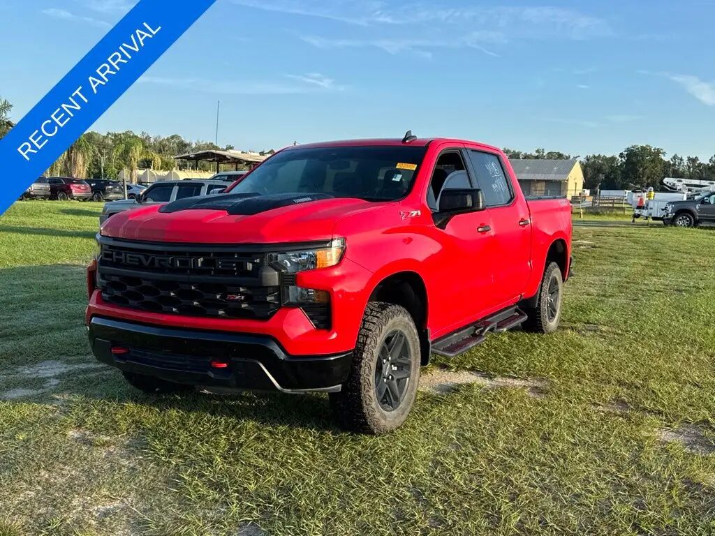 2025 Chevrolet Silverado 1500 Custom Trail Boss — photo 1 of 13