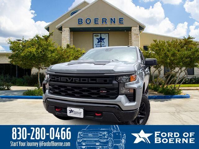 2026 Chevrolet Silverado 1500 Custom Trail Boss — photo 1 of 13