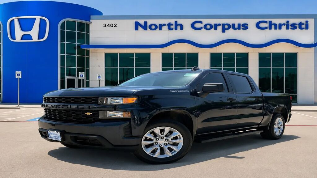 2022 Chevrolet Silverado 1500 Limited Custom — photo 1 of 13