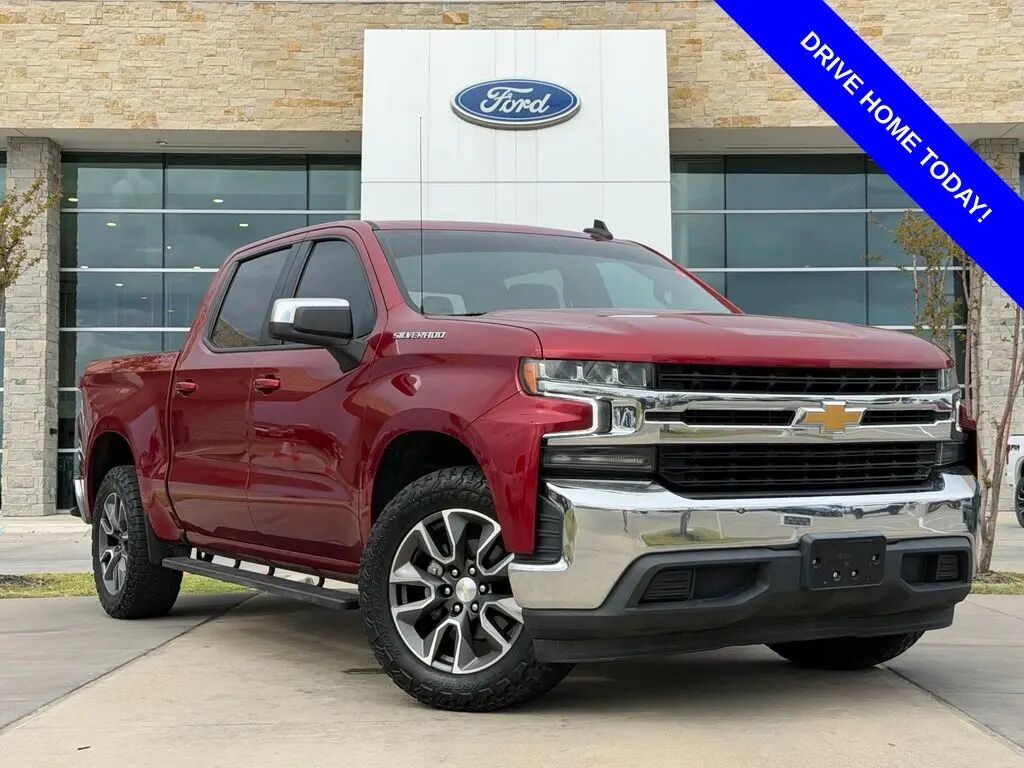 2021 Chevrolet Silverado 1500 LT — photo 1 of 13