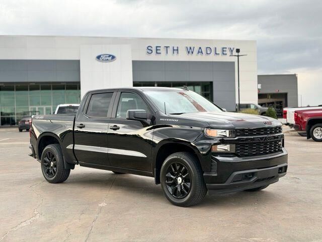 2021 Chevrolet Silverado 1500 Custom