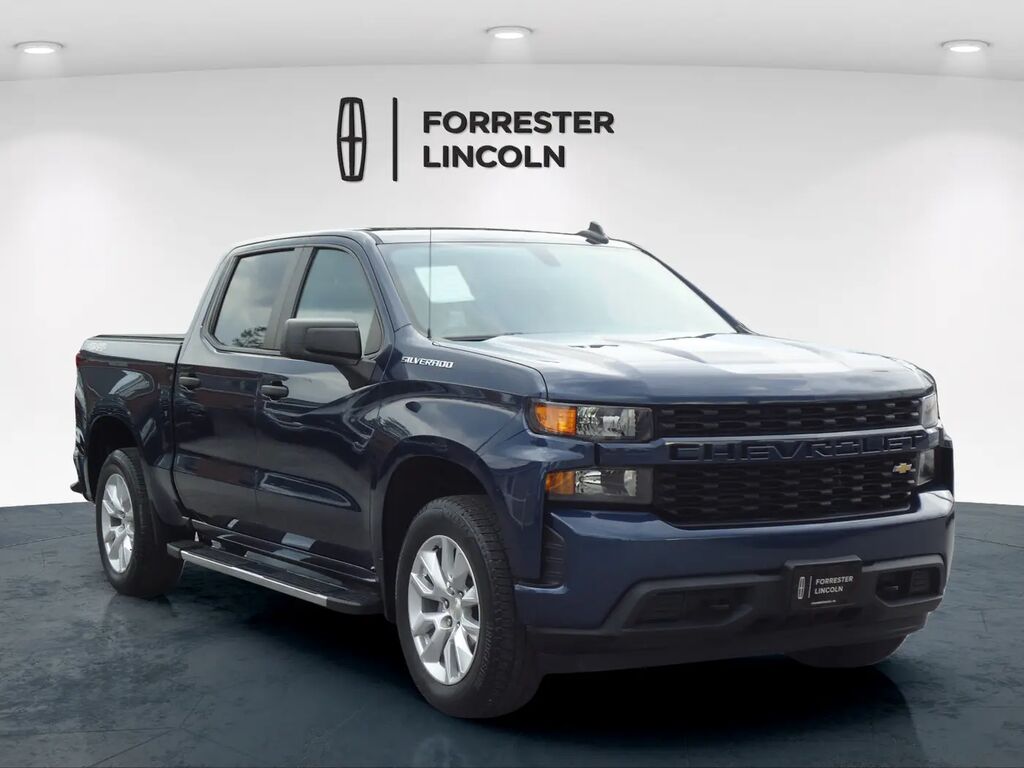 2022 Chevrolet Silverado 1500 Limited Custom — photo 1 of 13