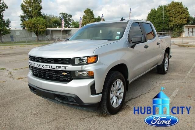 2021 Chevrolet Silverado 1500 Custom — photo 1 of 26