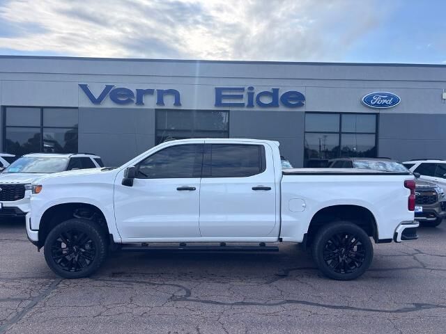 2020 Chevrolet Silverado 1500 Custom