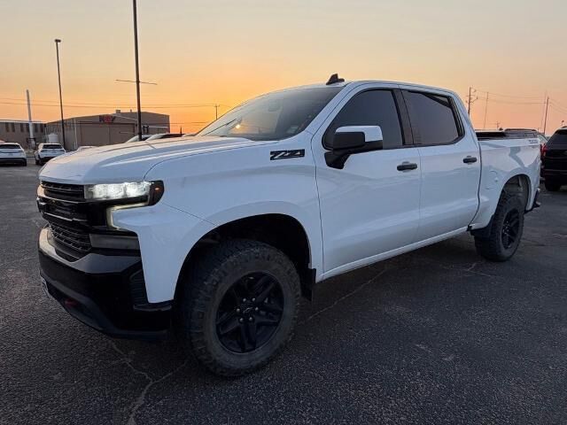 2022 Chevrolet Silverado 1500 Limited Custom Trail Boss — photo 1 of 13
