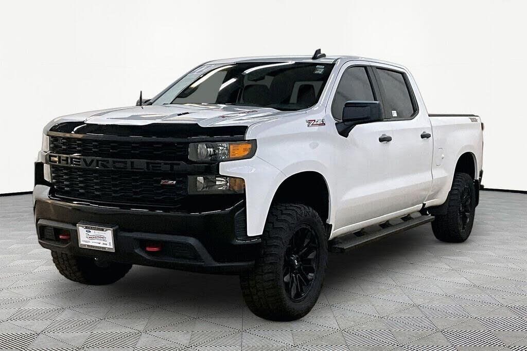 2022 Chevrolet Silverado 1500 Limited Custom Trail Boss — photo 1 of 1