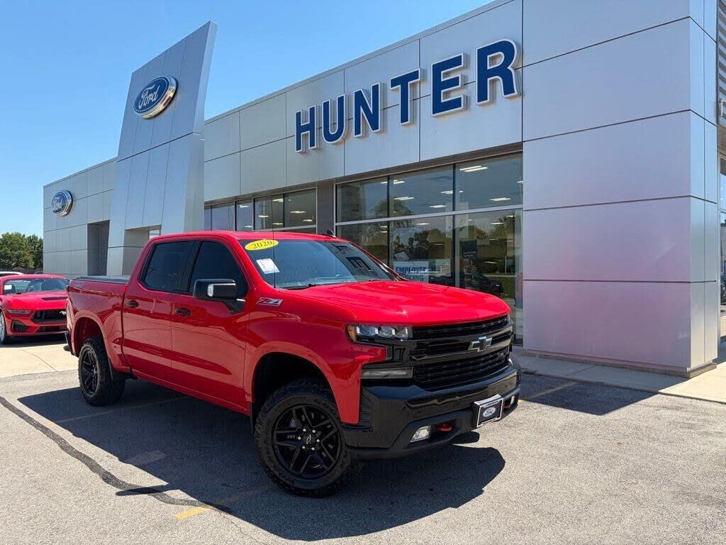2020 Chevrolet Silverado 1500 LT Trail Boss — photo 1 of 1