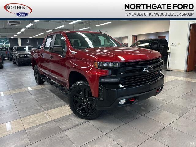 2022 Chevrolet Silverado 1500 Limited LT Trail Boss — photo 1 of 32