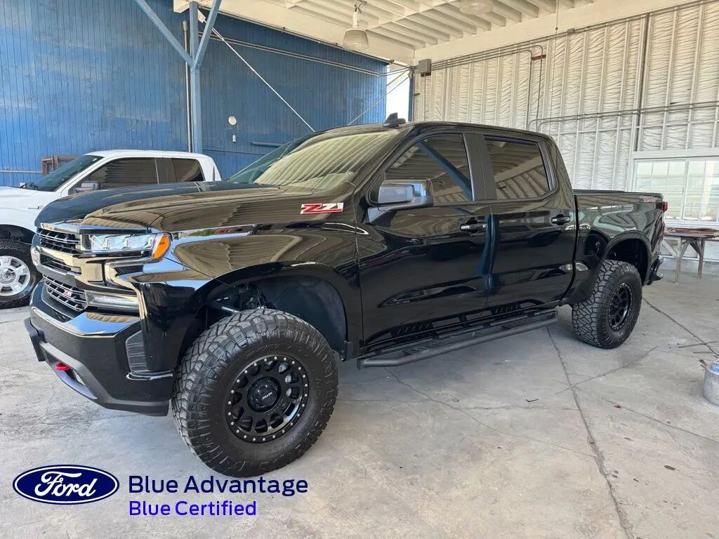 2021 Chevrolet Silverado 1500 LT Trail Boss — photo 1 of 6