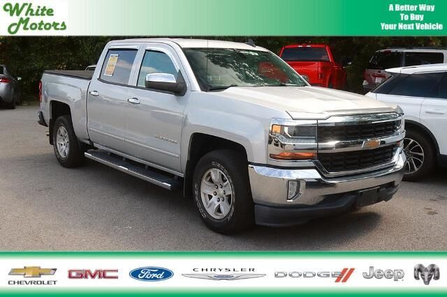 2018 Chevrolet Silverado 1500 LT — photo 1 of 15