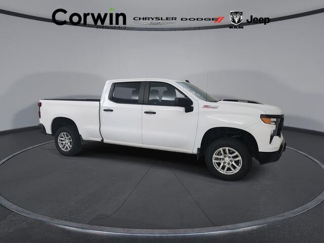 2024 Chevrolet Silverado 1500 Custom Trail Boss — photo 1 of 26