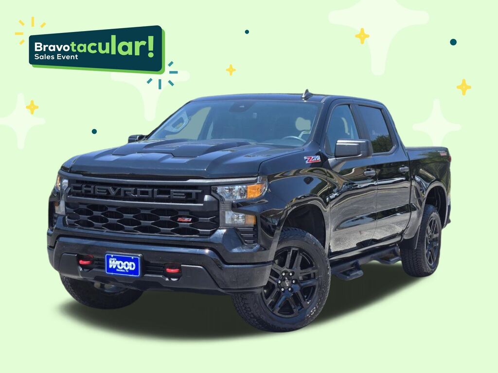 2023 Chevrolet Silverado 1500 Custom Trail Boss — photo 1 of 6