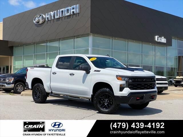 2024 Chevrolet Silverado 1500 Custom Trail Boss — photo 1 of 2