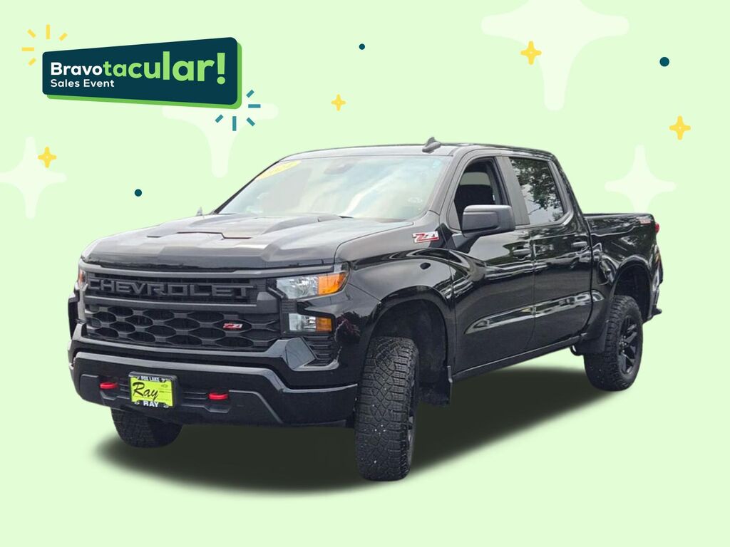 2024 Chevrolet Silverado 1500 Custom Trail Boss — photo 1 of 7