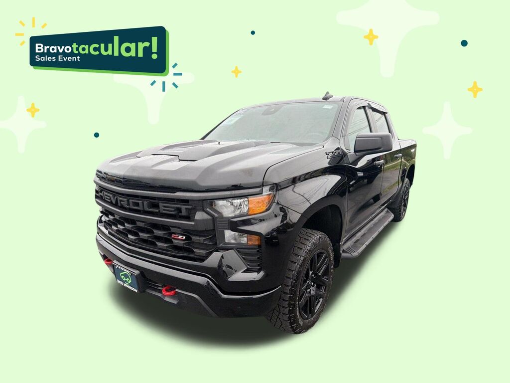 2024 Chevrolet Silverado 1500 Custom Trail Boss — photo 1 of 7