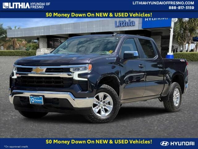 2023 Chevrolet Silverado 1500 LT — photo 1 of 13
