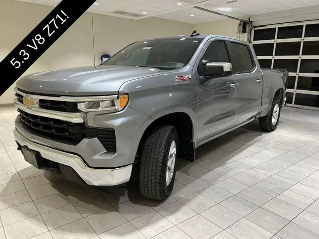 2024 Chevrolet Silverado 1500 LT — photo 1 of 40