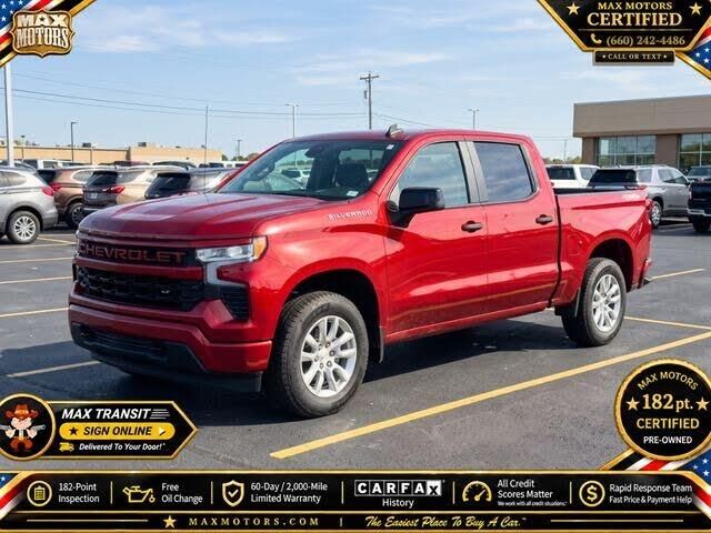 2024 Chevrolet Silverado 1500 LT — photo 1 of 40