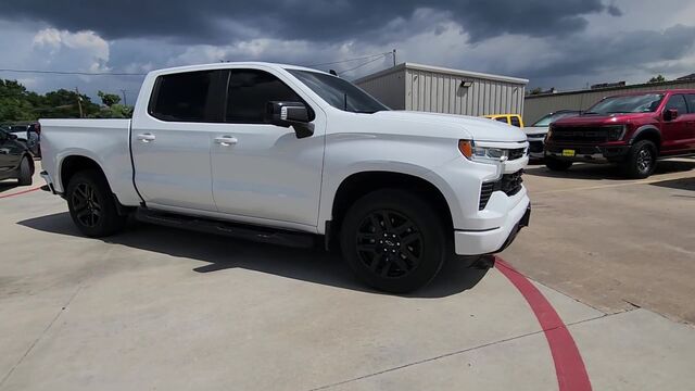 2024 Chevrolet Silverado 1500 RST