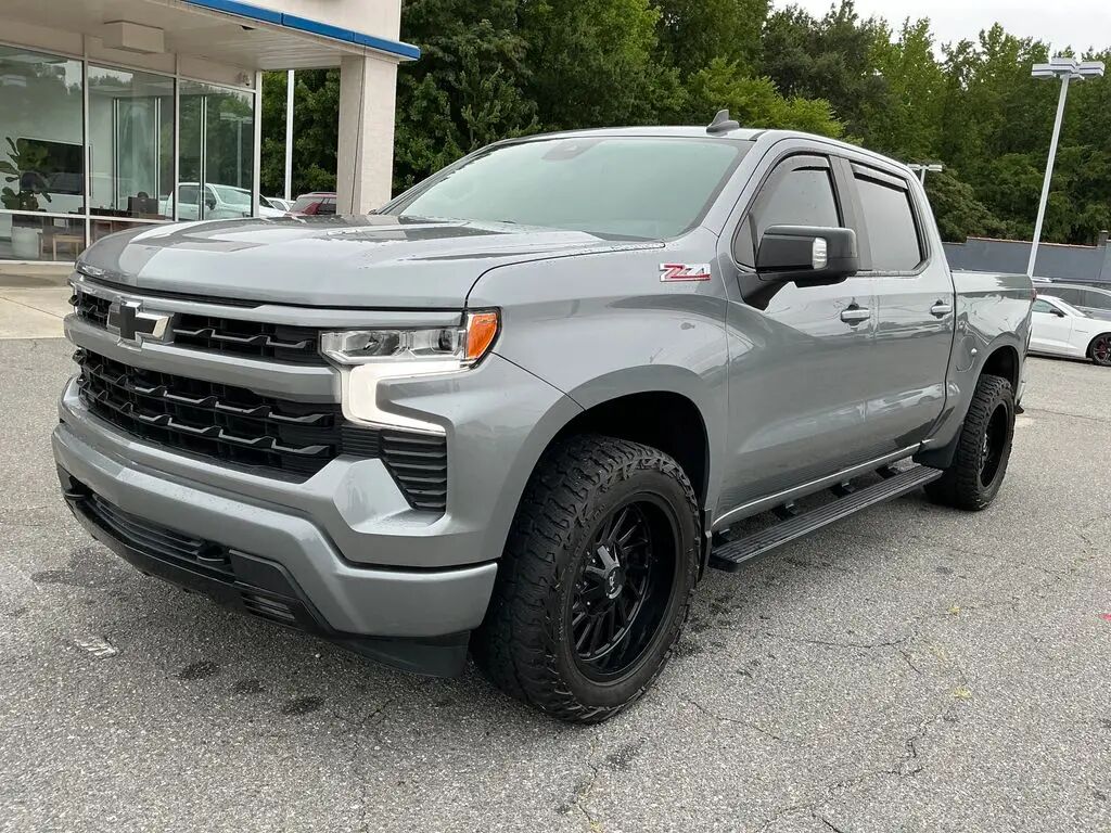 2023 Chevrolet Silverado 1500 RST — photo 1 of 13