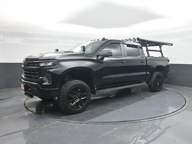 2023 Chevrolet Silverado 1500 LT Trail Boss — photo 1 of 13