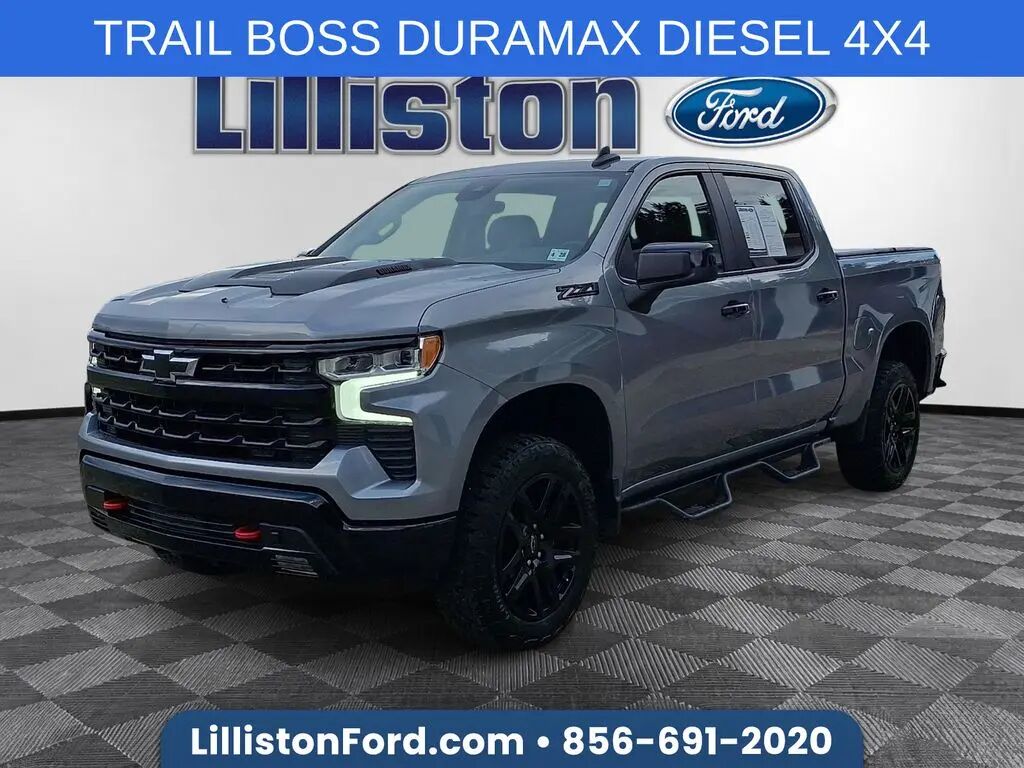 2023 Chevrolet Silverado 1500 LT Trail Boss — photo 1 of 38