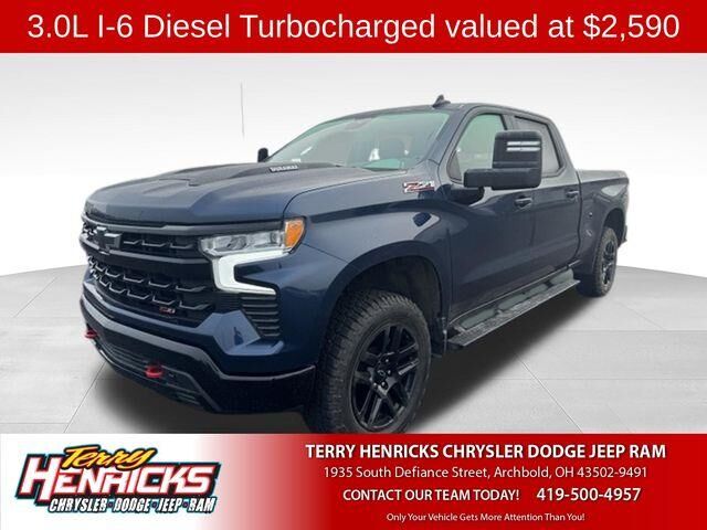 2023 Chevrolet Silverado 1500 LT Trail Boss — photo 1 of 26