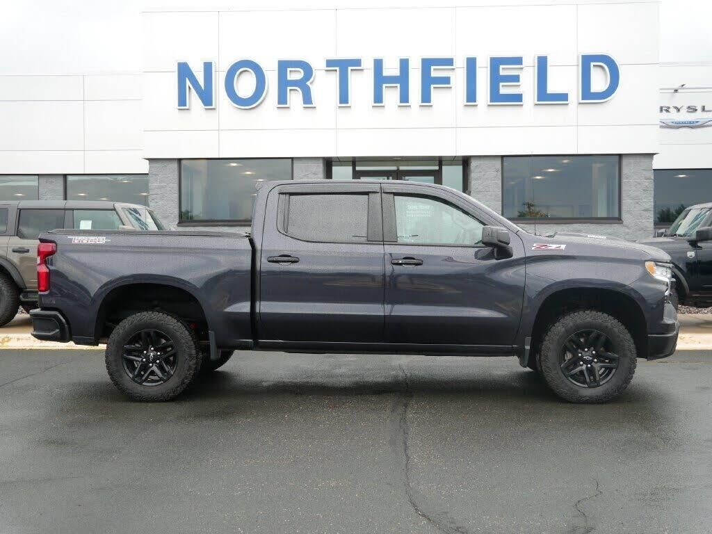 2023 Chevrolet Silverado 1500 LT Trail Boss — photo 1 of 1