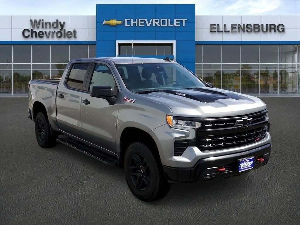 2023 Chevrolet Silverado 1500 LT Trail Boss — photo 1 of 13